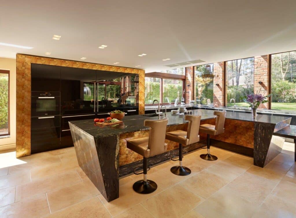 Black & Gold 'International Award Winning' Surrey Kitchen - 2016