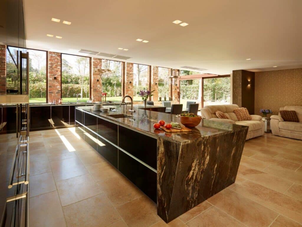 Black & Gold 'International Award Winning' Surrey Kitchen - 2016