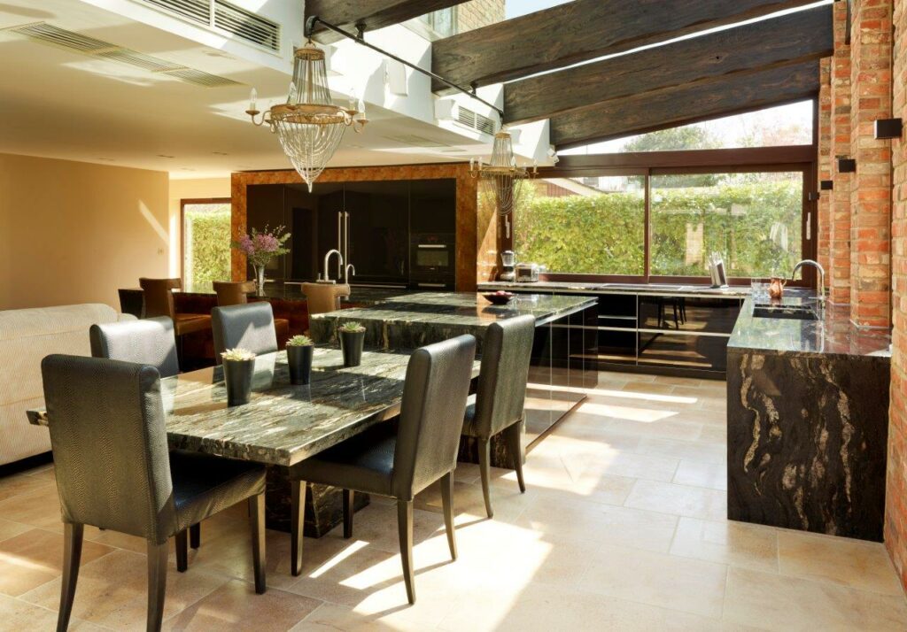 Black & Gold 'International Award Winning' Surrey Kitchen - 2016