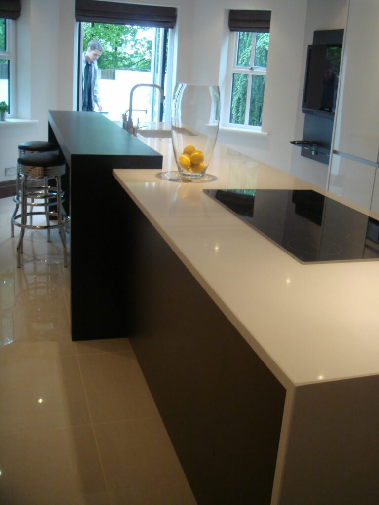 Mr and Mrs Almond - 2009