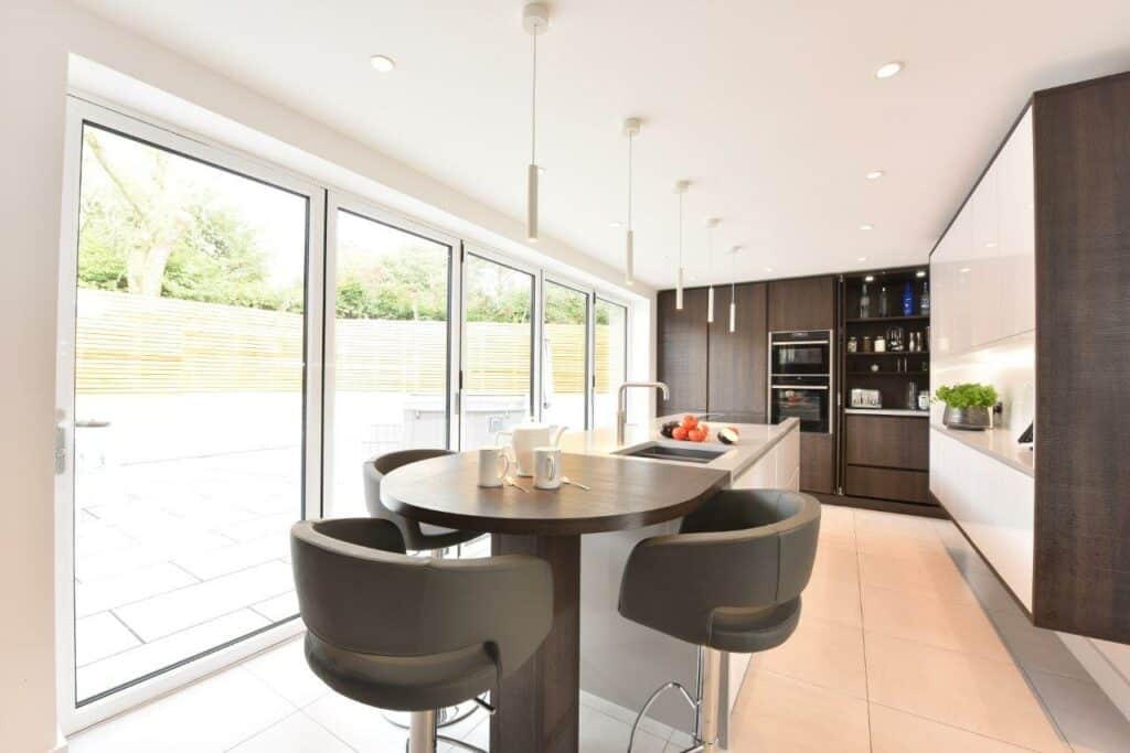 Mr and Mrs Hardman Williams