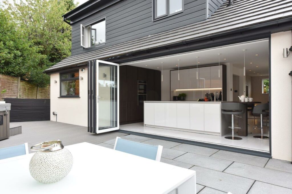 Mr and Mrs Hardman Williams