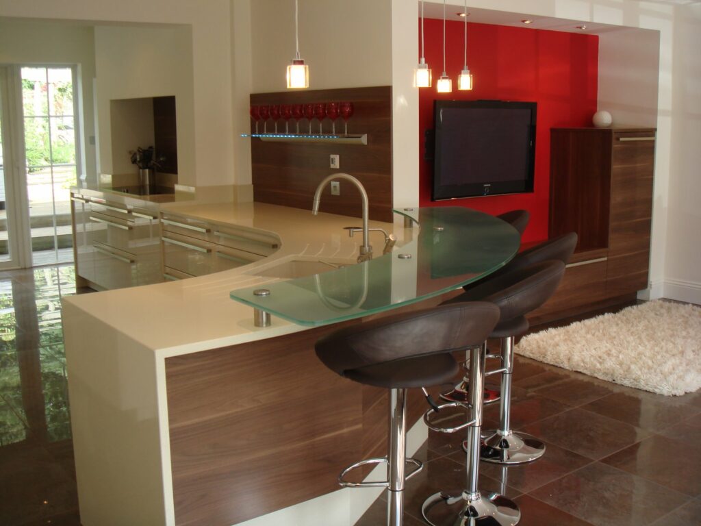 Mr and Mrs Hewson's Kitchen - 2008