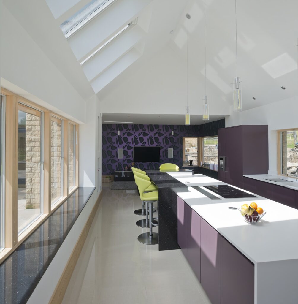 Mr & Mrs Bent - Allanson - 2012 - Purple lacquer kitchen in Violet matt lacquer