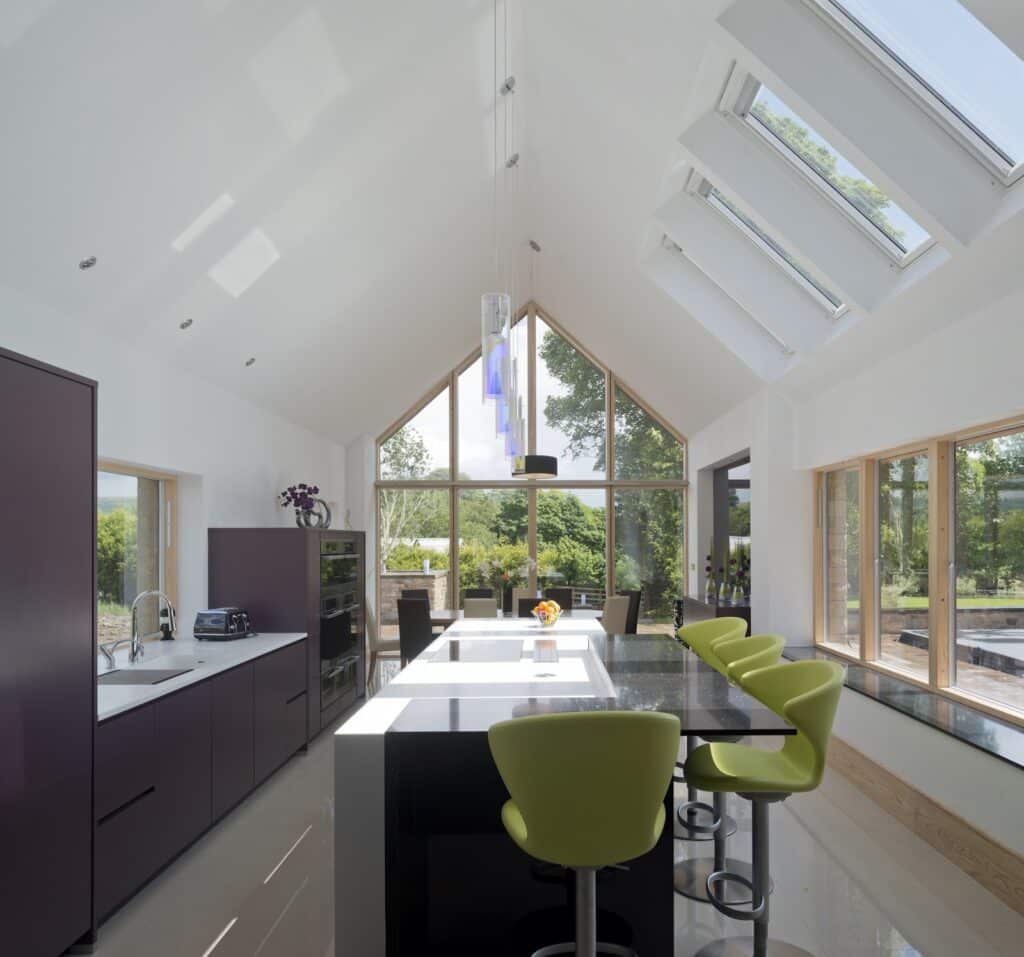 Mr & Mrs Bent - Allanson - 2012 - Purple lacquer kitchen in Violet matt lacquer