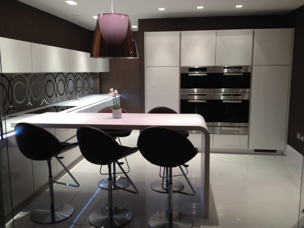 Mr & Mrs Scott - 2012 Shine Kitchen in White gloss