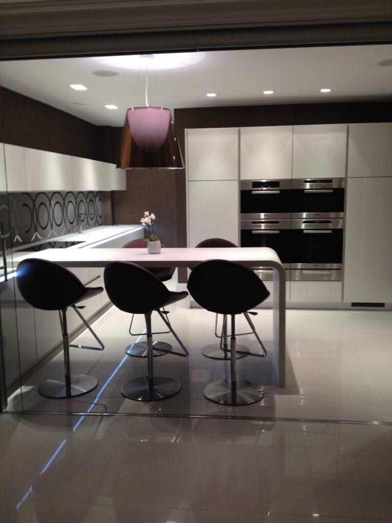 Mr & Mrs Scott - 2012 Shine Kitchen in White gloss