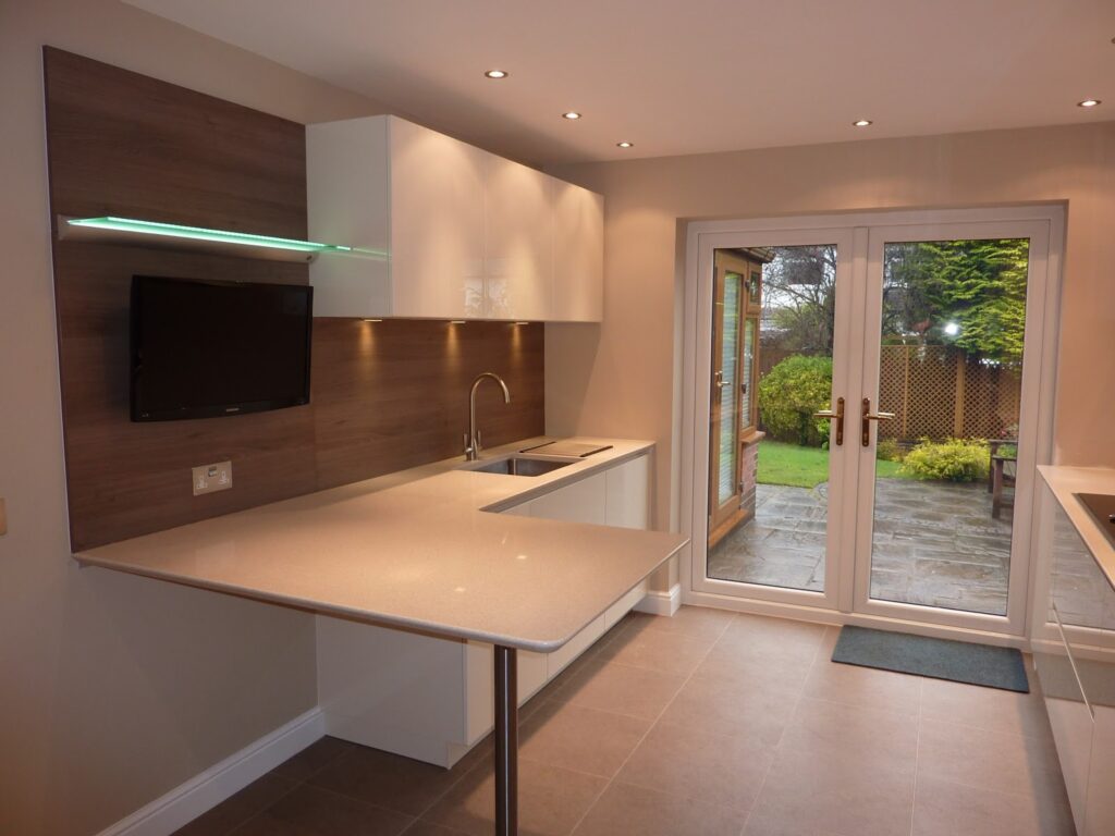 Mr & Mrs White - 2012