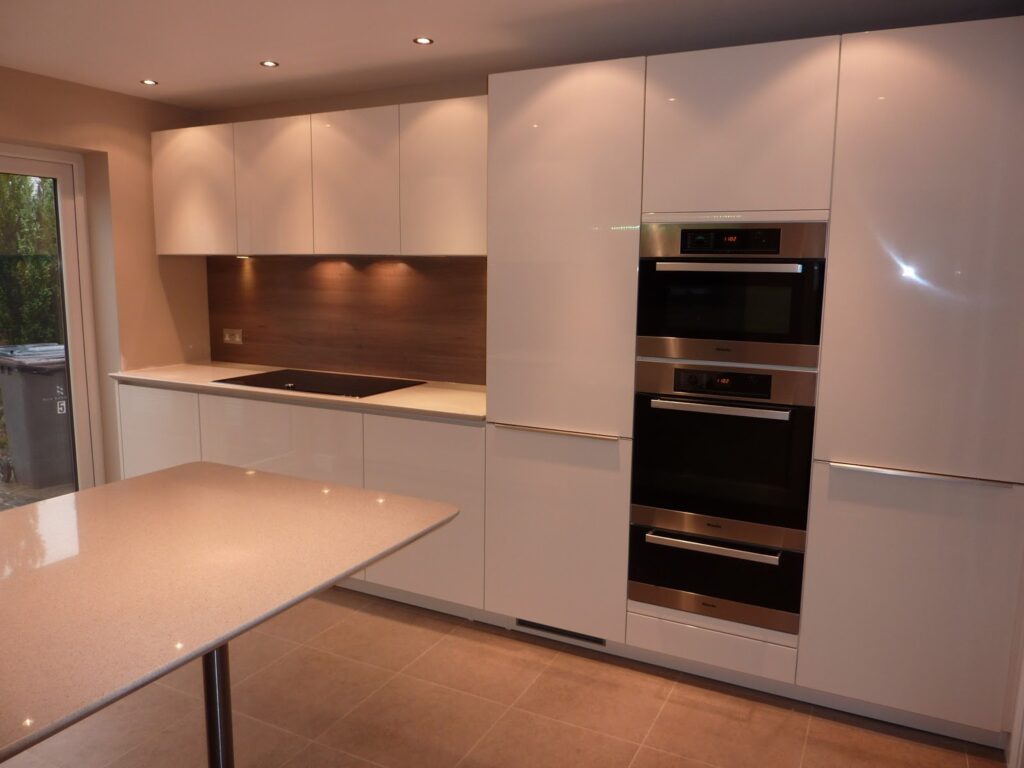 Mr & Mrs White - 2012