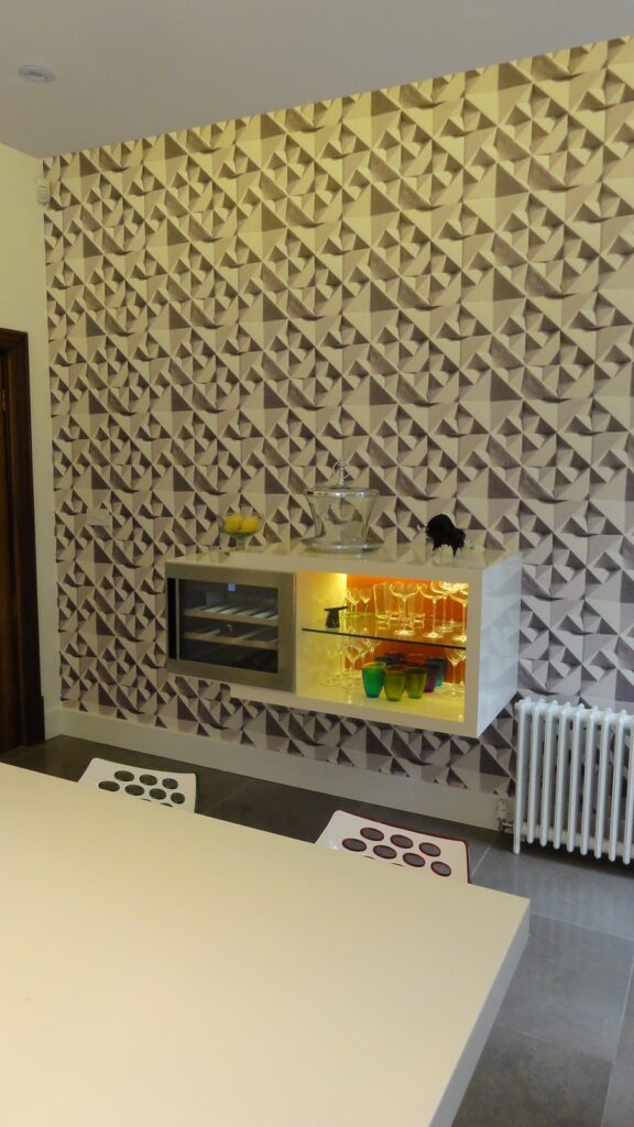 Mr & Mrs Whiteside 2011 *Nominated award winner*