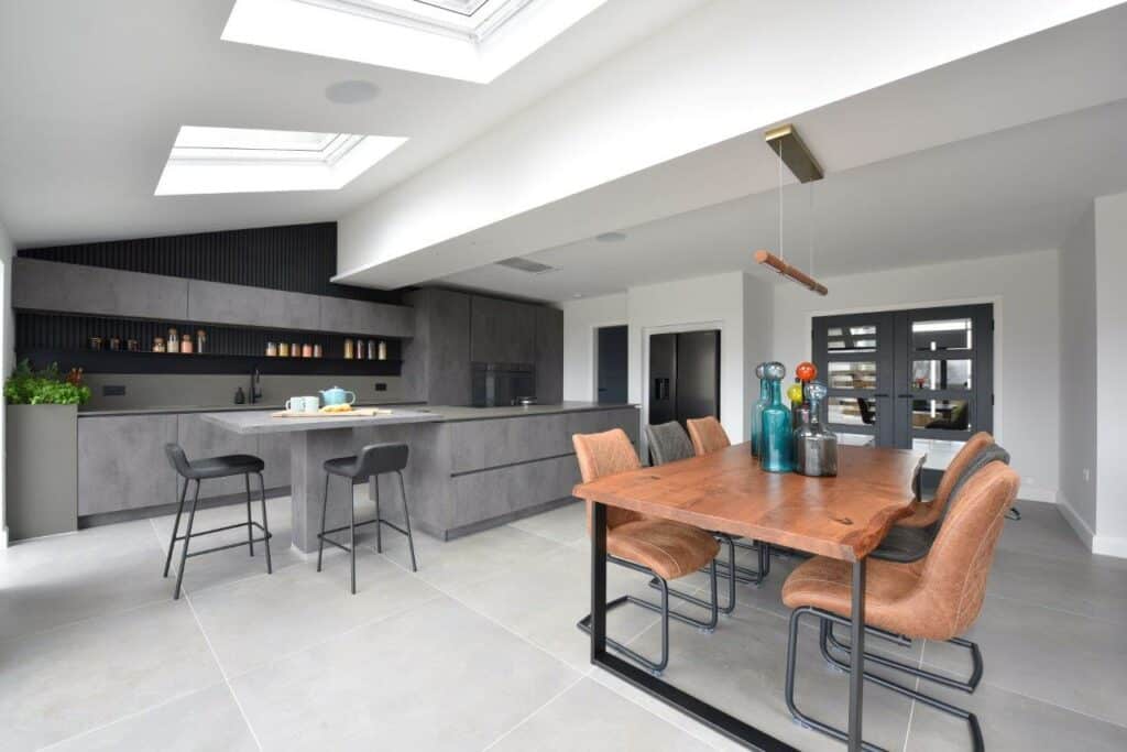 Mrs and Mrs Patel Green