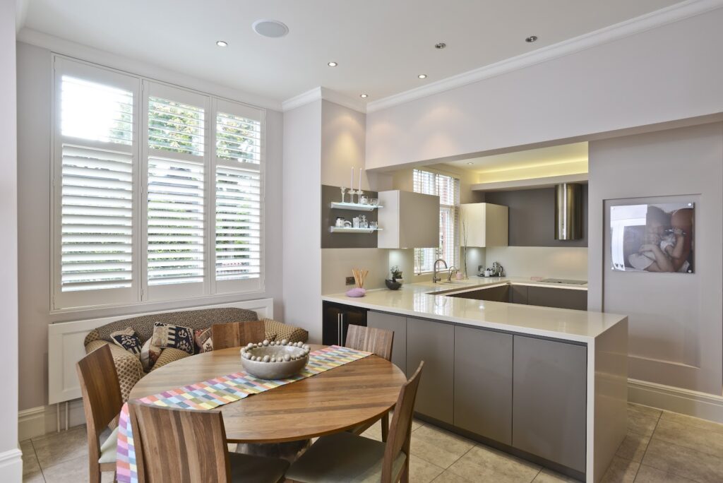 Mrs Butterworth - 2012 - Matt lacquer kitchen in Beige grey