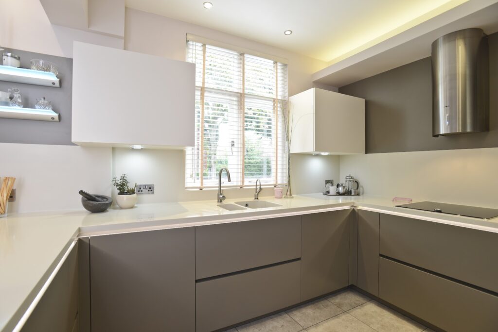 Mrs Butterworth - 2012 - Matt lacquer kitchen in Beige grey