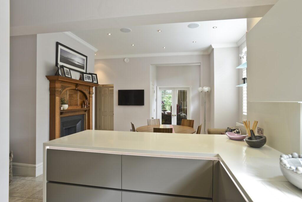 Mrs Butterworth - 2012 - Matt lacquer kitchen in Beige grey