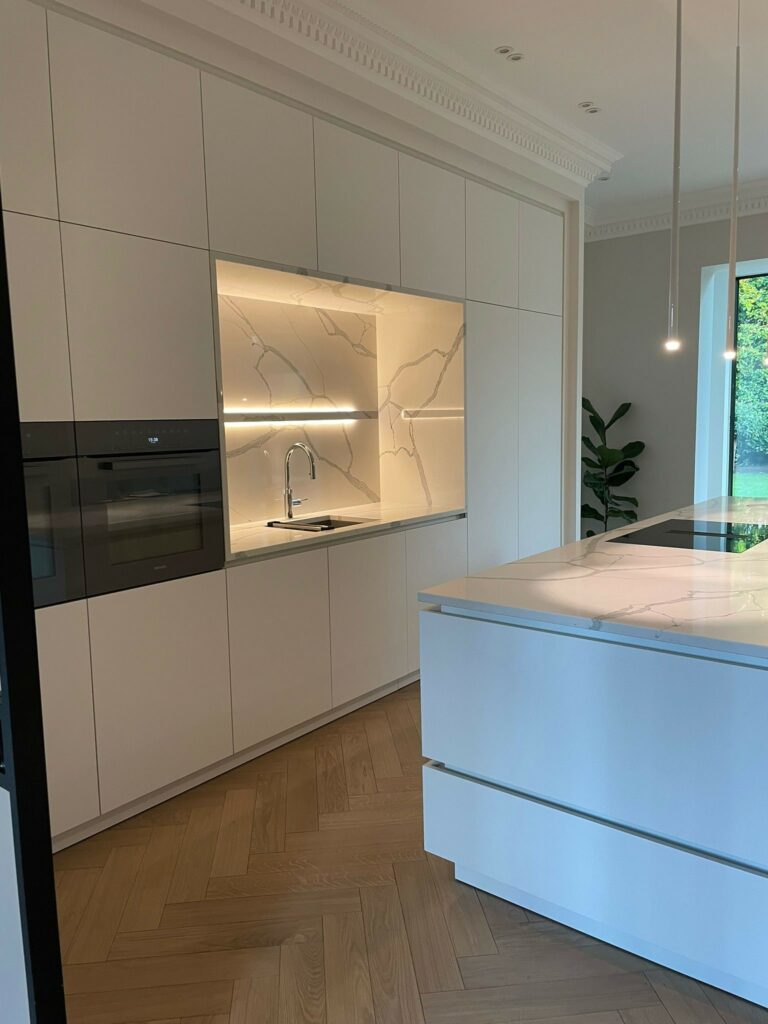 White Eggersmann kitchen