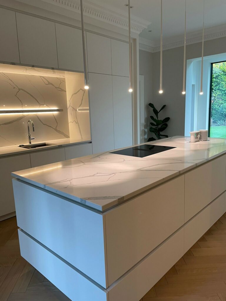 White Eggersmann kitchen